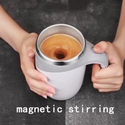 Taza mezcladora magnetizada recargable