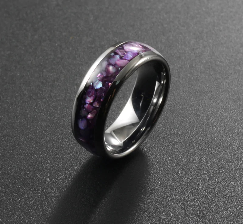 Anillo de tungsteno con ópalo morado y blanco